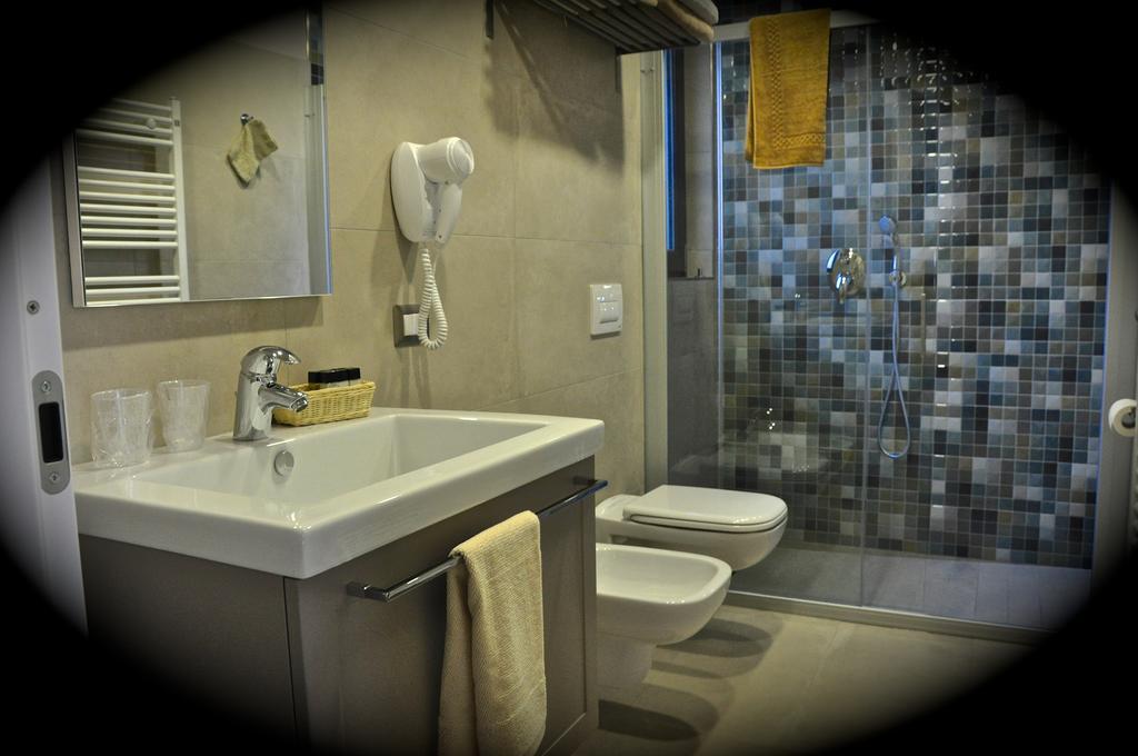 Heidi Bed And Breakfast Albavilla Quarto foto